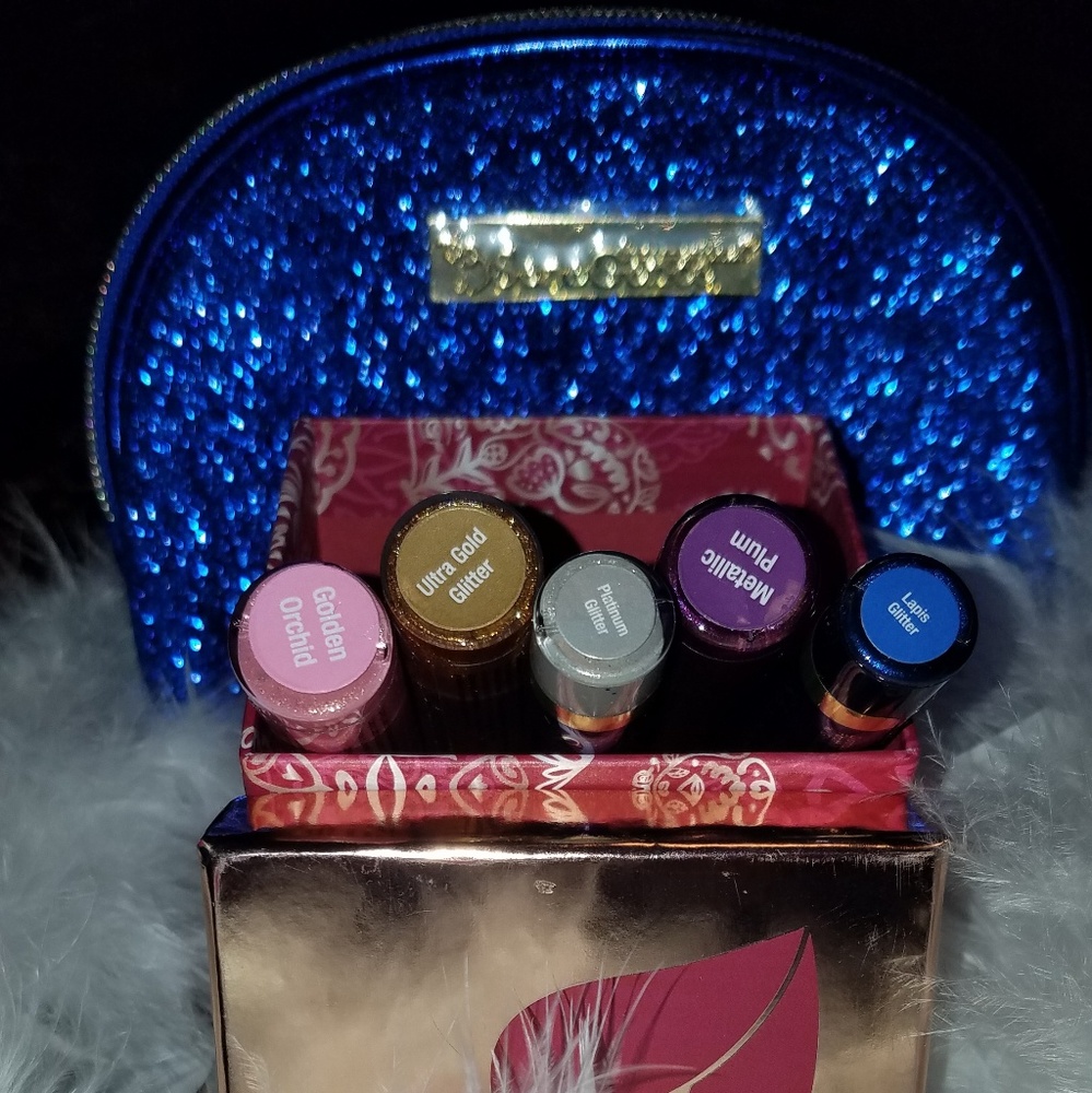 NEW! LIMITED EDITION Glitz & Glam Collection ( 5 Tubes )